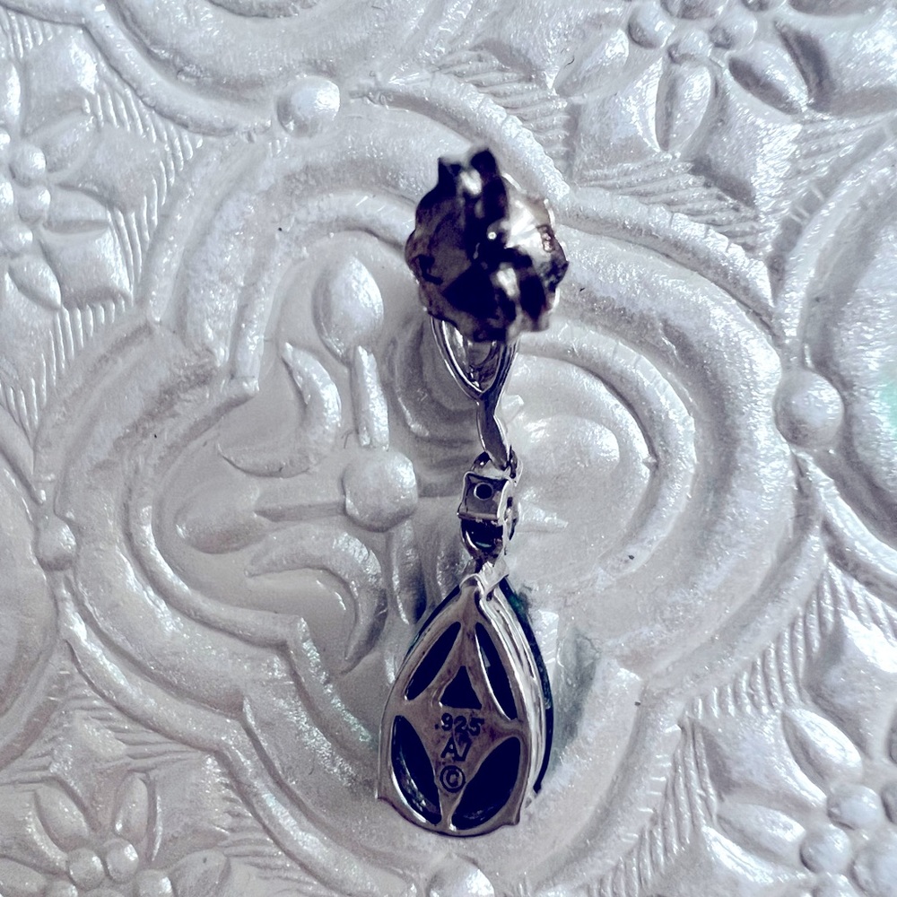 Emerald earrings. - Picture 3 of 4